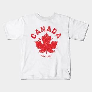 Canada Day Est. 1867 with Canadian Flag Maple Leaf Icon - red on white Kids T-Shirt